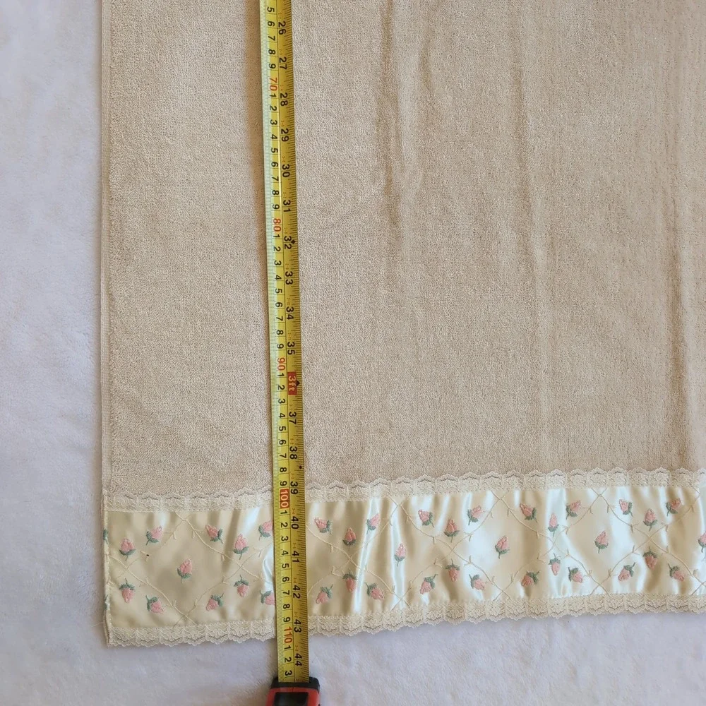 2 Vintage Ames Towels Set Pink Rosebud Floral Lace Satin Trim Cottagecore USA